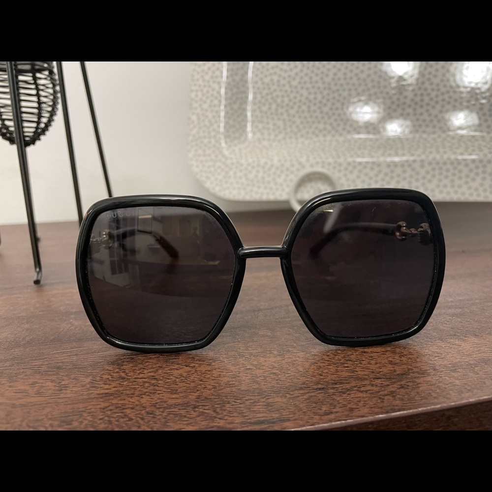 Gucci sunglasses - Picture 4 of 5